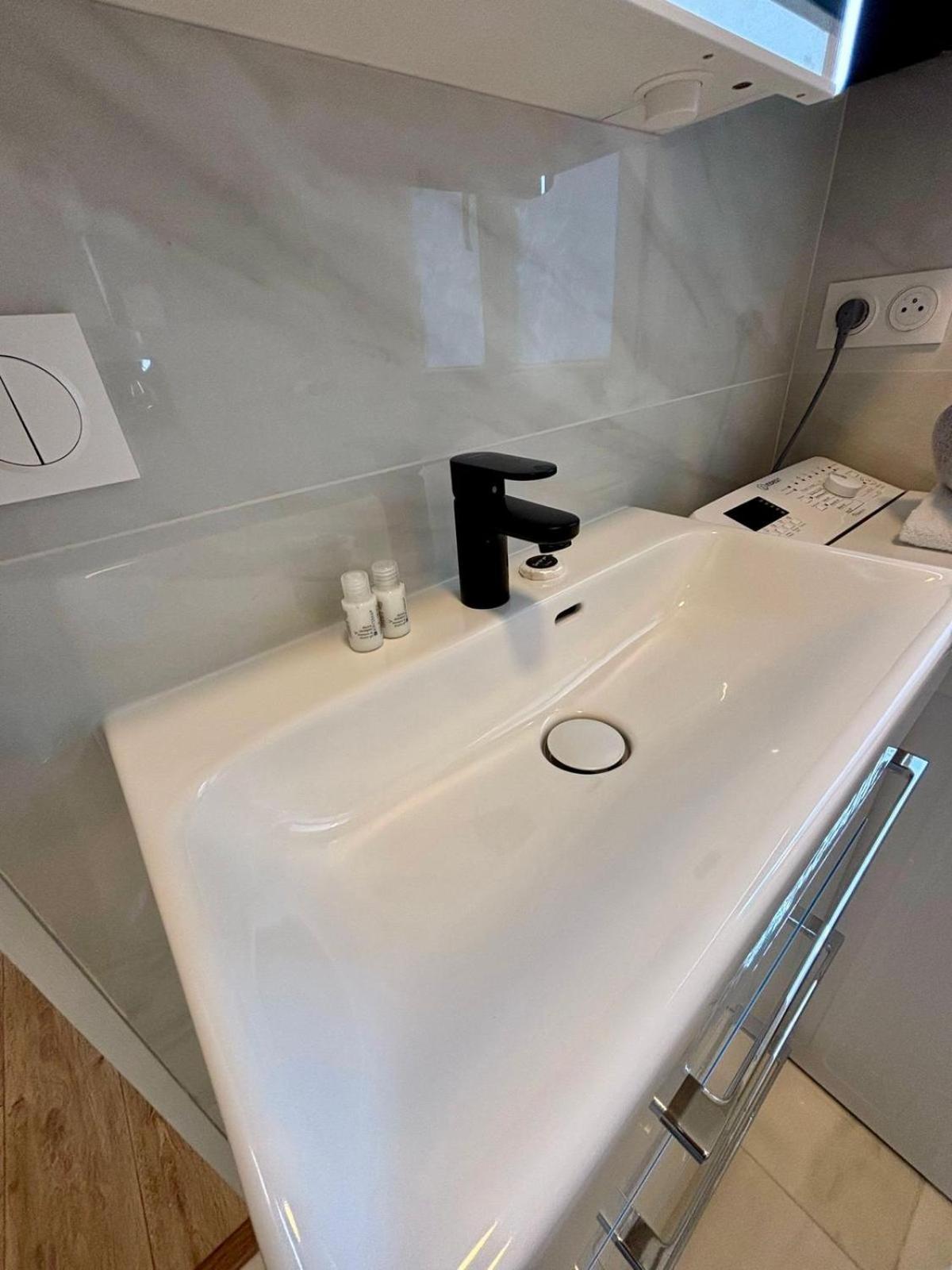 Convention Porte De Versailles *